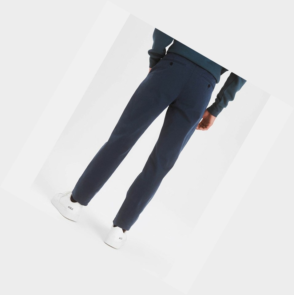 Aigle The Essential Chino Pantaloni Uomo Blu Marino | AMI-612359